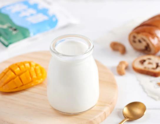 純牛奶和高鈣奶有什么區(qū)別?喝牛奶的時候可以吃醋嗎