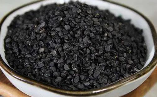 韭菜籽泡水用生的還是熟的 韭菜籽怎樣泡水喝效果好
