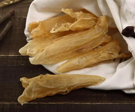花膠煲湯后可以要吃掉嗎?花膠不泡水可以直接煲嗎