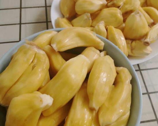 菠蘿蜜會(huì)不會(huì)上火?怎么挑選成熟的菠蘿蜜