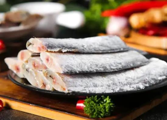 哪些人不能吃帶魚?帶魚怎么洗才是正確的