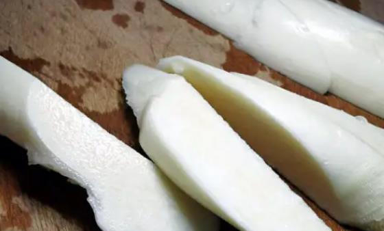 茭白是發(fā)物嗎?茭白有點黑可以吃嗎?