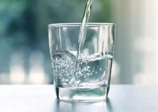 喝堿性水有什么好處?備孕要提前多久喝堿性水