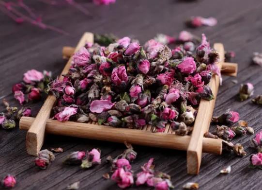 泡桃花茶是花瓣好還是花蕾好?喝桃花茶會(huì)腹瀉嗎