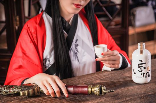 “米客米酒”跨界騰訊手游,搶占低度酒飲新機(jī)遇