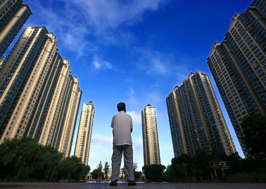 65萬(wàn)的二手房中介費(fèi)誰(shuí)承擔(dān)?買(mǎi)65萬(wàn)的二手房要給哪些費(fèi)用