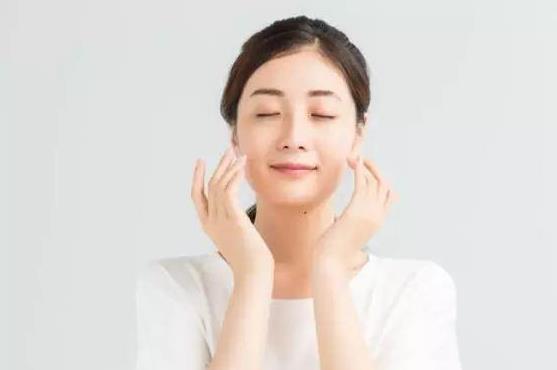 刷酸可以去黑頭收縮毛孔嗎?使用水楊酸棉片后要敷面膜嗎?