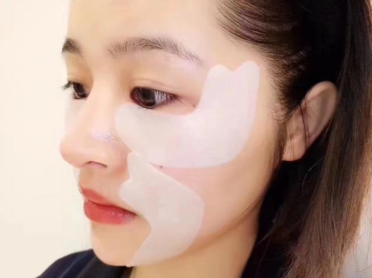 眼膜用多了有副作用嗎?眼膜可以和面膜一起敷嗎?