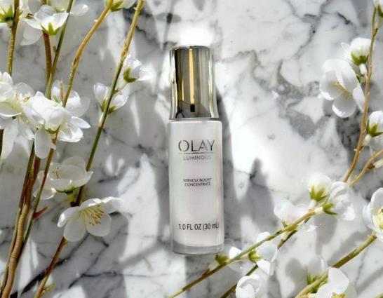 olay護(hù)膚品屬于什么檔次?olay光感小白瓶和淡斑小白瓶的區(qū)別