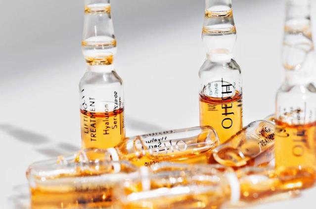 歐婭詩涂抹式玻尿酸怎么樣?小9瓶幫你在音樂節(jié)保持皮膚好狀態(tài)!