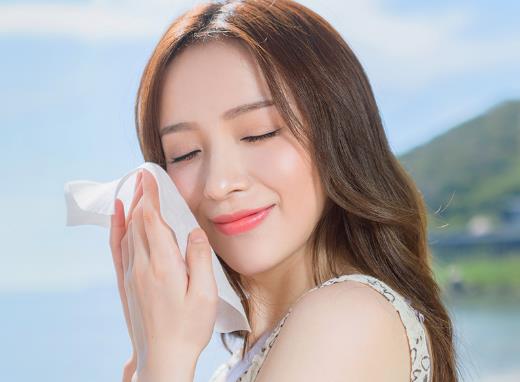 油皮痘肌怎么護膚?用素顏霜要卸妝嗎?