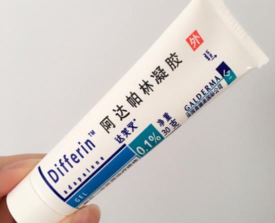 用阿達帕林爆痘了用什么修復?用阿達帕林閉口越長越多怎么回事
