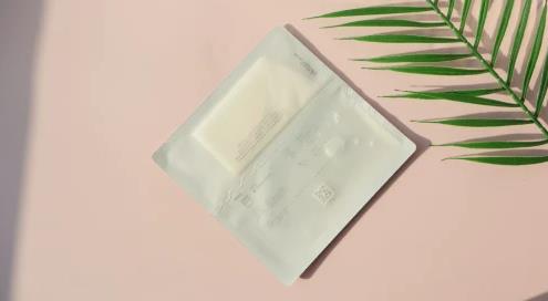 令肌膚重現(xiàn)水光,花間堂護膚煙酰胺密集煥亮面膜