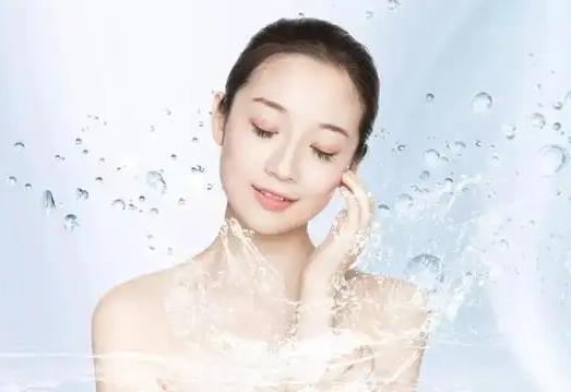中藥治臉上痤瘡爆痘多久能好?青春期長痘痘幾歲結(jié)束