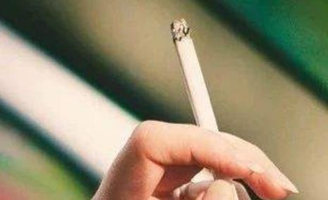 生活中不好的習(xí)慣會(huì)導(dǎo)致皮膚有皺紋 有這影響皺紋的六大不良習(xí)慣