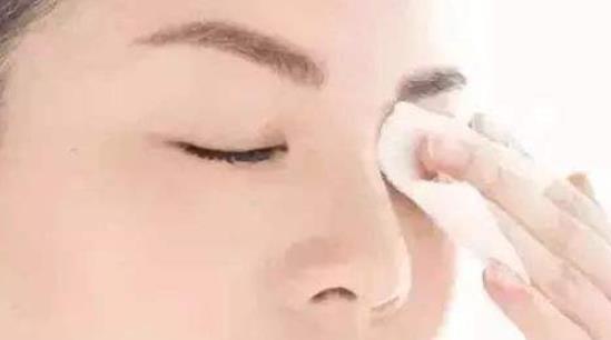從內(nèi)而外變成更完美的女人 讓女人的肌膚恢復(fù)光澤2個法則