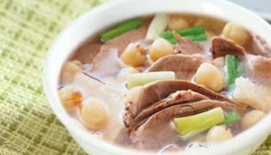養(yǎng)膚可以通過中醫(yī)來進行 中藥飲食調(diào)理養(yǎng)膚