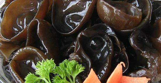 女性通過(guò)護(hù)膚品改善暗沉治標(biāo)不治本 十大食物讓皮膚遠(yuǎn)離暗沉