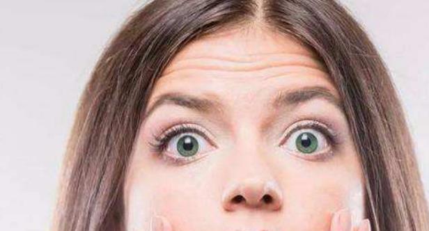 抬頭紋令的許多愛(ài)美的女性深感苦惱 五種方法幫你去除抬頭紋