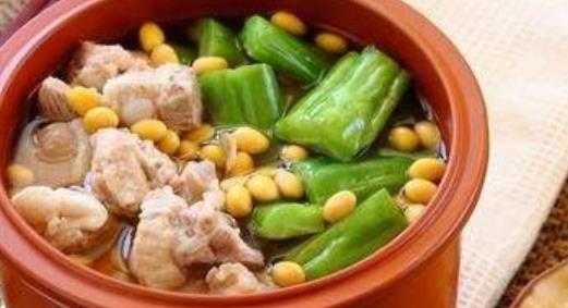 通過食療的方式進(jìn)行豐胸 五種食譜吃出豐滿上圍