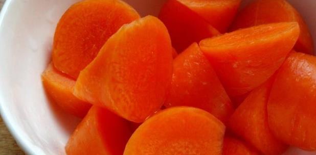 夏季護膚還有很多是需要注意的 夏季護膚手法揭秘