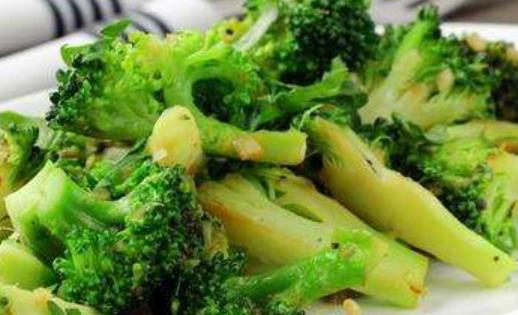 夏季護膚還有很多是需要注意的 夏季護膚手法揭秘
