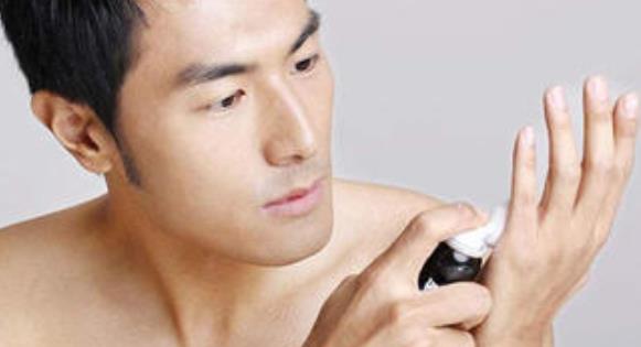 肌膚護理對于男人們也不能缺少 男人護理肌膚的五大秘訣