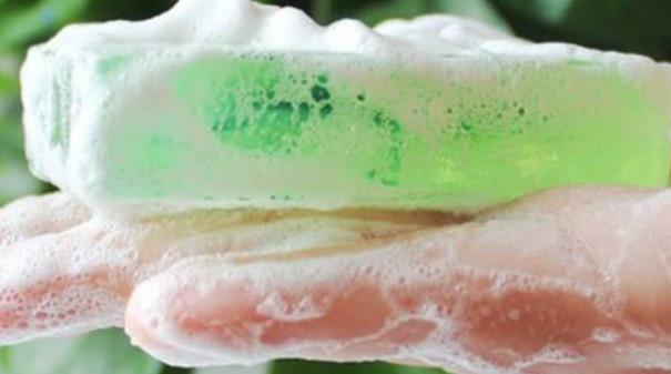 不護(hù)膚的男人卻是十分的常見 男士護(hù)膚3大誤區(qū)
