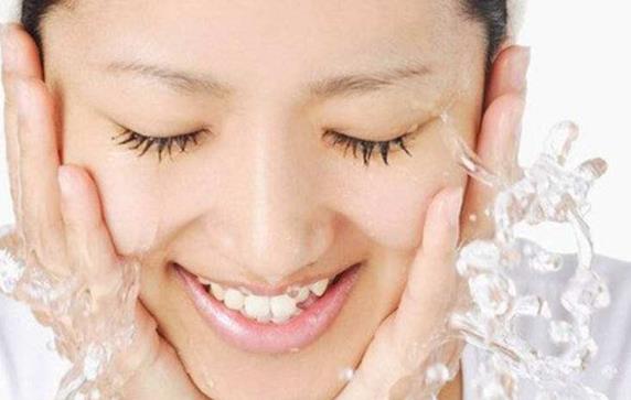懷孕期間也不能錯(cuò)過(guò)護(hù)膚 懷孕期間護(hù)膚方法