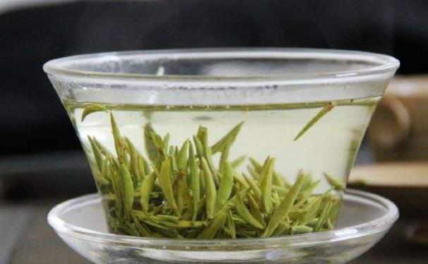 結(jié)婚是一輩子最為幸福的一刻 新娘婚前護(hù)膚需要多吃的四種食物