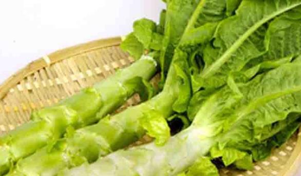 皮膚干燥問題逐漸出現(xiàn) 補水果蔬吃出水潤肌