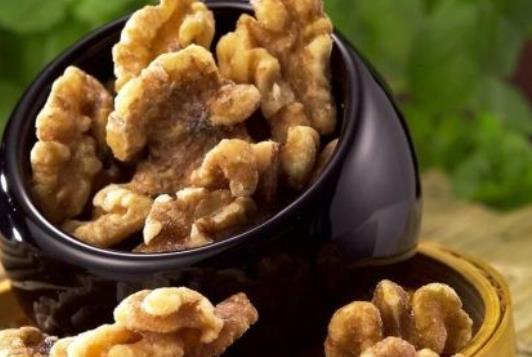 護(hù)膚養(yǎng)顏的7大天然食物 愛美是女人的天性