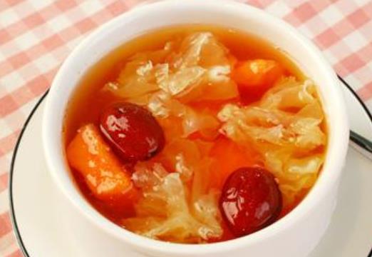 女人補(bǔ)血養(yǎng)膚湯 吃木瓜對(duì)養(yǎng)膚有好處