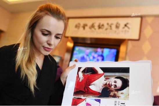 太原麗都整形王新?tīng)N教授,為烏克蘭美女打造性感胸部