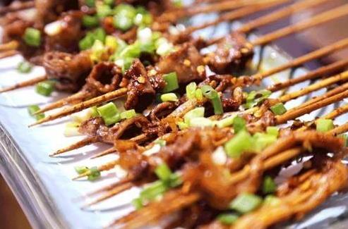 燒烤只吃素菜會(huì)長(zhǎng)胖嗎?吃燒烤會(huì)長(zhǎng)胖嗎?