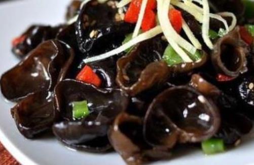 在正值夏天也是減肥的好季節(jié) 這6種食物還不錯(cuò)