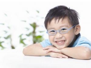 近視眼手術(shù)安全嗎？近視眼手術(shù)后遺癥