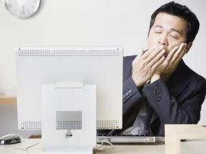 經(jīng)常打哈欠是怎么回事？人為什么會經(jīng)常打哈欠
