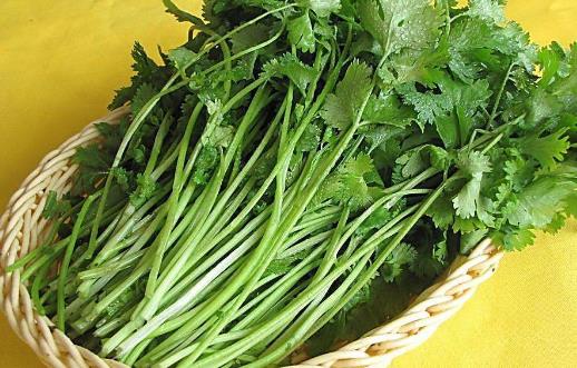 節(jié)前工作堆積易疲勞 教你4個動作能提神