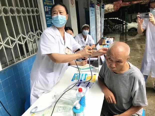 成都民生耳鼻喉?漆t(yī)院公益義診惠及周邊社區(qū) 愛心覆蓋四川省