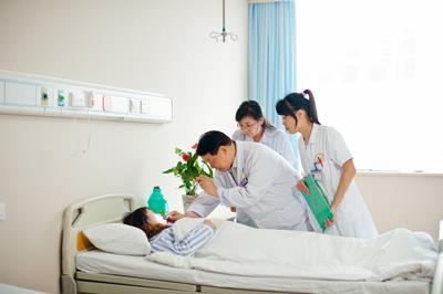 云南協(xié)美醫(yī)院黑不黑?“一醫(yī)一患一診室”的接診制度,保障患者私密診療!