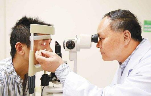糖尿病性腎病的癥狀有哪些?糖尿病性腎病需要做哪些檢查?