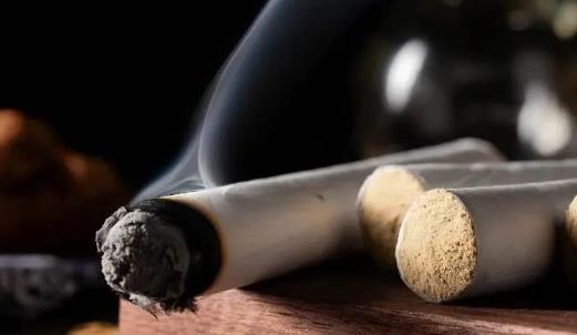 引起上肢麻木的原因有哪些?頸椎病引起上肢麻木怎么辦?