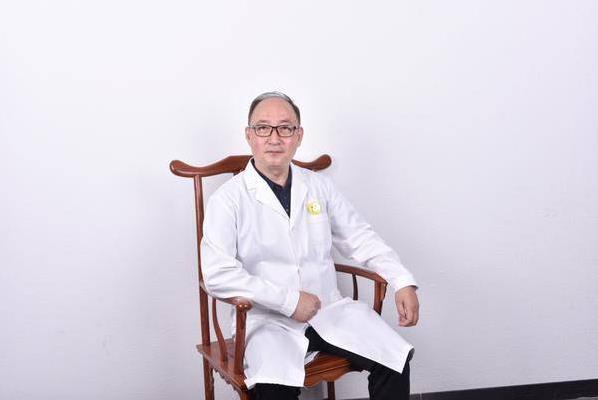乳腺專家郭宇飛:帶你正確認(rèn)識漿細(xì)胞性乳腺炎
