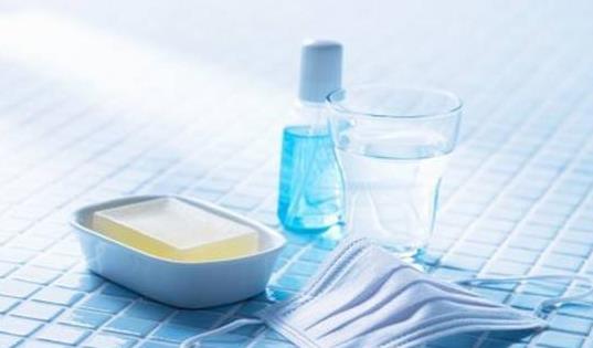 哪些人適合用漱口水?漱口水有哪些作用及危害?