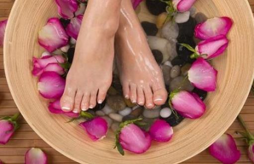 泡腳的時(shí)間為多長(zhǎng)好?泡腳有哪些好處?
