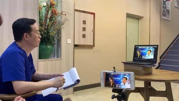 劉月更博士受邀MENTOR學(xué)院“我問大醫(yī)生”交流會大咖齊聚共話隆胸發(fā)展新趨勢!