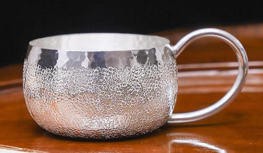 銀水杯可以泡茶嗎?使用銀水杯的好處有哪些?