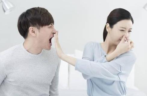 大腸濕熱的癥狀是什么?大腸濕熱如何調(diào)理