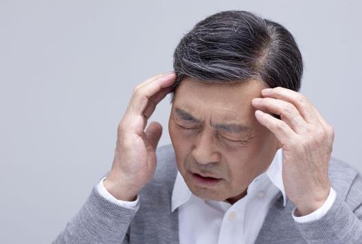 變態(tài)反應(yīng)性皮炎怎么根治?變態(tài)反應(yīng)的鑒別方法是什么